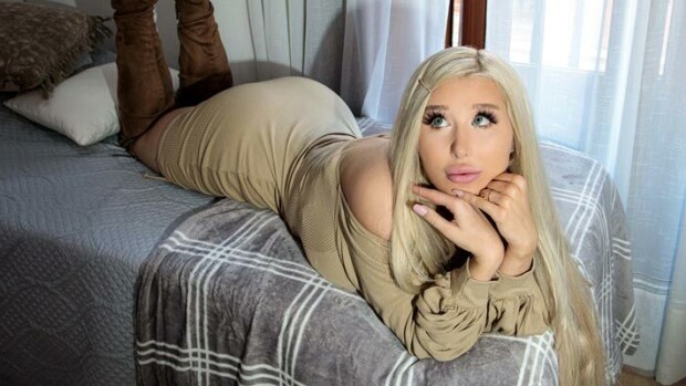 Amanda Ahola paljastaa aikuisviihteen tekemisen salat: ”Ei mitään tekemistä seksin harrastamisen kanssa!” Amanda Ahola