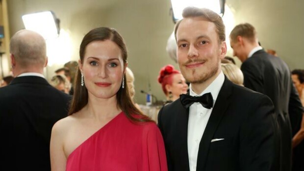 Sanna Marinin Markus-rakas paljasti kohutussa Vogue-haastattelussa pariskunnan ensitapaamisen – pääministerillä toisenlainen näkemys! Sanna Marin ja Markus Räikkönen.