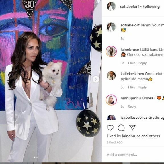 Raju bileputki pääsiäisenä! Sofia Belórf ja Stefan Therman huristelivat Mersu-limusiinilla juhlista toisiin – paparazzikuvat! Instagram