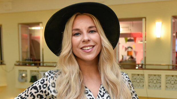 Nyt meni hermot! Aina iloinen Krista Siegfrids raivoaa teinimäisesti somessa: ”En halua elää!” krista siegfrids