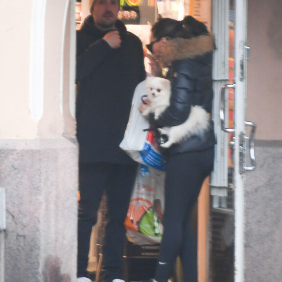 Sofia Belórf ja Stefan Therman äkkäsivät paparazzin – Stefu repäisi kohukultaansa viiden metrin hajuraon – kuvat! stefu