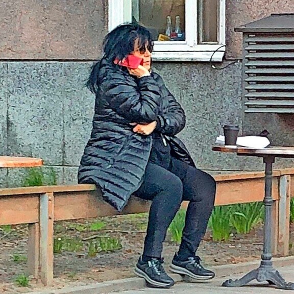 Viikon Kääk!-juorut: Näyttelijä Riku Nieminen ahkeroi Tinderissä – kahvittelua ja kävelyretkiä! Kaija Koo