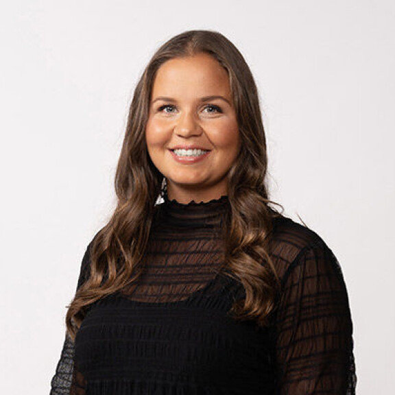 Yllätysosallistuja Ensitreffit alttarilla -ohjelmassa  - puolisoaan pettänyt TIS-Jape etsii nyt seikkailunhaluista naista T