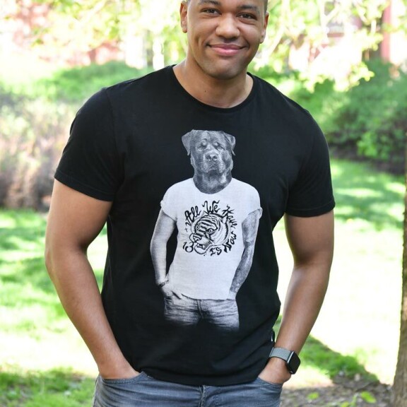 Näytteleminen kiinnostaa! Tanssijakaunotar Kia Lehmuskoski: Rakkaani on Salkkarit-tähden veli! Matti Leino