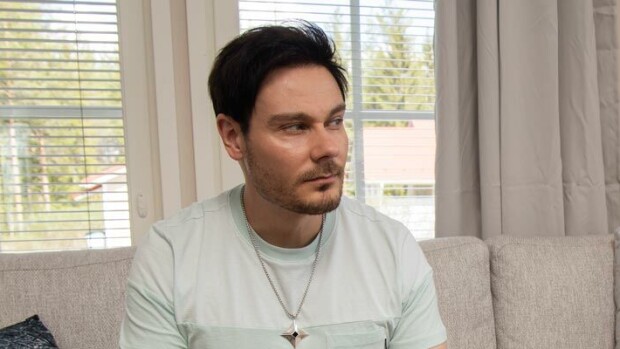 Eron lisäksi laulaja Tommi Soidinmäelle raju taloudellinen takaisku: Satojen tuhansien eurojen tappiot! Tommi Soidinmäki