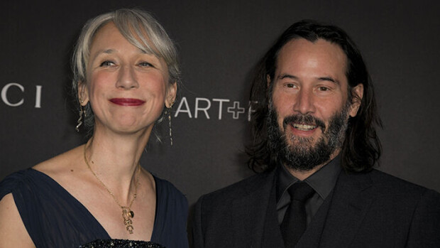 Maksaisitko 49 000 euroa treffeistä tämän resupekan kanssa? Joku maksoi - tuoreet kuvat Keanu Reevesistä lennättävät selälleen! Keanu Reeves Alexandra Grant