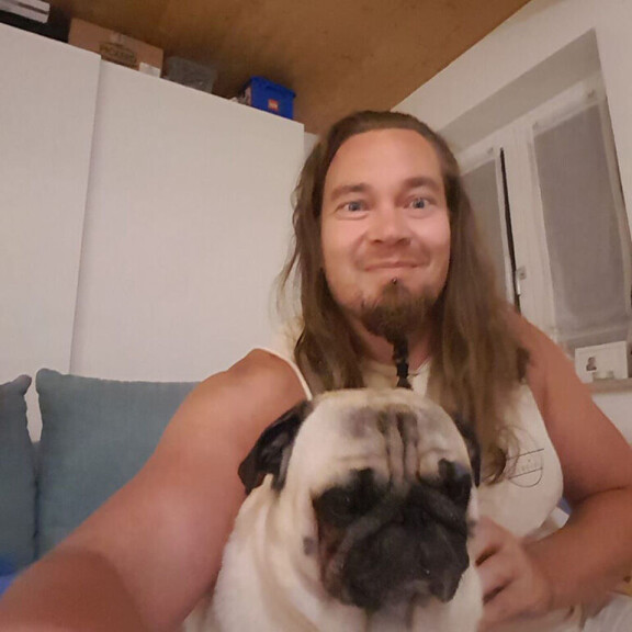 Muistatko BB-Teron? Sai törkeitä uhkailuja ja elää nyt maanpaossa luolamiehenä - katso kuvat! Tero Savikuja