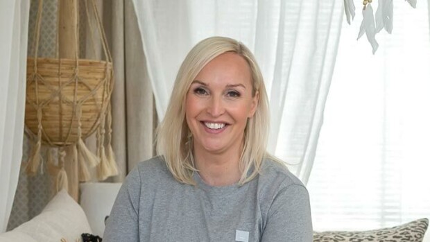 ”Asuntoni ovat näyttäneet enemmän hotellilta kuin kodilta!” Jutta Larm esittelee miljoonalukaalinsa – kuvat Seiskassa! Jutta Larm