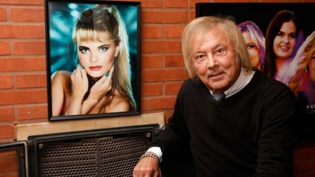 Erika Vikman katosi kuvioista! Danny, 77, viettänyt jo kuukausia nuoren ylioppilastytön kanssa – kuvat Seiskassa! Danny