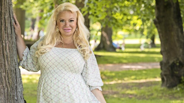 Johanna Tukiainen ja Paul-rakas aikovat suojella rakkauttaan kaikelta mahdolliselta: ”En ole koskaan ollut näin onnellinen!” JOhanna Tukiainen