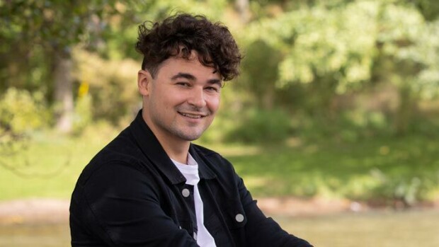 Instagramista uuden rakkaan löytänyt laulaja Amadeus Lundberg: En etsi seuraa baareista! Amadeus Lundberg
