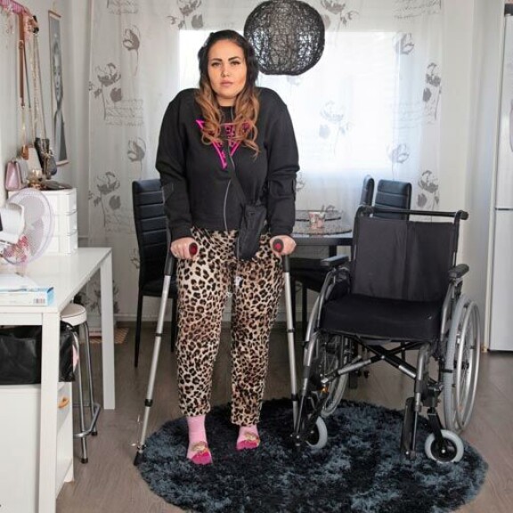 Janita miettii, oliko keskenmenolla loppupeleissä tarkoituksensa. – Nyt lapseni ei jää tänne ilman äitiä. Janita miettii, oliko keskenmenolla loppupeleissä tarkoituksensa. – Nyt lapseni ei jää tänne ilman äitiä.