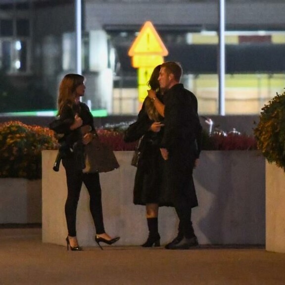 Huhhuh, Sofia Belórfin kädessä yli 10 000 euron ökylaukku tuoreissa paparazzikuvissa - tällaista luksusveskaa ei joka naisella ole! Katso! Sofia ja Stefan