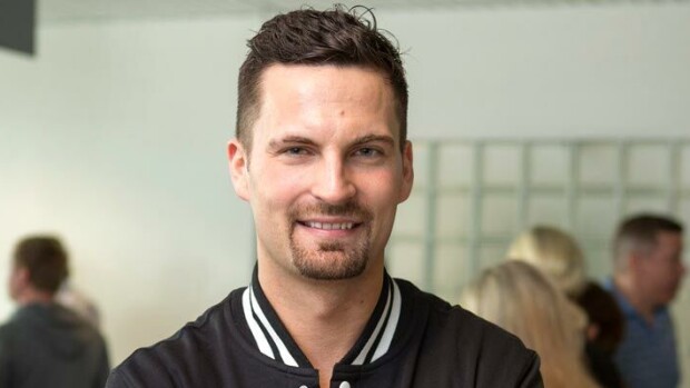 Ex-kiekkoilijan avioliitto päättyi! Toni Häppölä hakee eroa yksin! Toni Häppölä