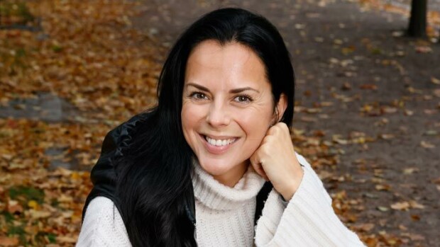 Satu Tuomisto paljastaa: Metsästän itse riistani – missikaunottaren reseptit Seiskassa Satu Tuomisto