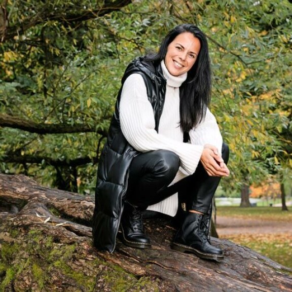 Sadun aseet ovat lukitussa kaapissa miesystävän luona. – Odotan taas seuraavaa metsästysreissua. Sadun aseet ovat lukitussa kaapissa miesystävän luona. – Odotan taas seuraavaa metsästysreissua.