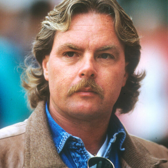 Keke Rosberg formulauransa jälkeen vuonna 1989. lkeke rosberg viikset