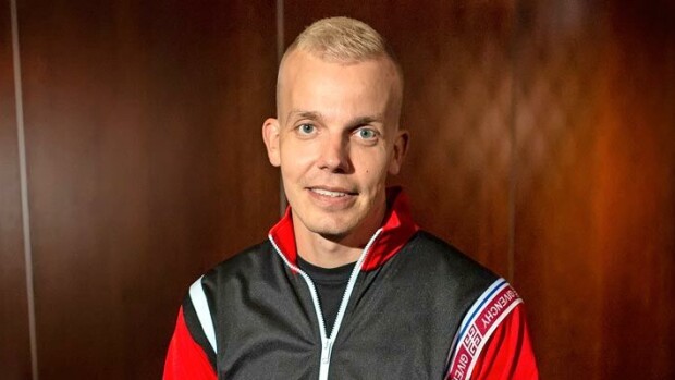 Elastinen kokee olevansa etuoikeutettu – rap-miljonääri kommentoi viheliästä maailmantilannetta: ”Painaa muusikkoystävien ja yrittäjien puolesta” Elastinen