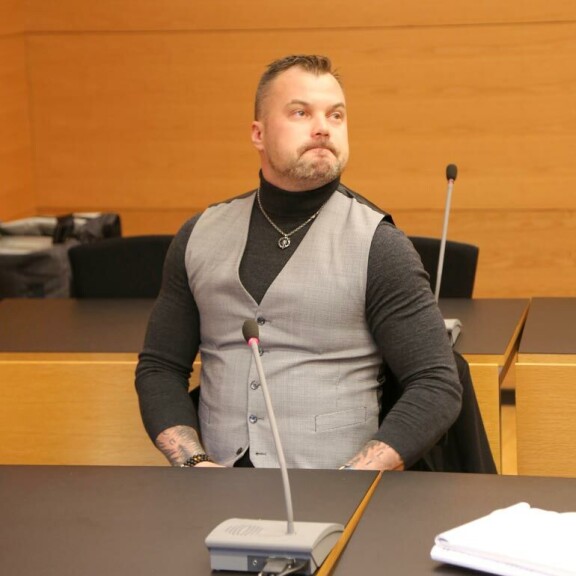 Vuoden 2011 tangoprinssin oikeuspiina jatkuu seuraavaksi Kajaanissa joulukuun alussa. Vuoden 2011 tangoprinssin oikeuspiina jatkuu seuraavaksi Kajaanissa joulukuun alussa.