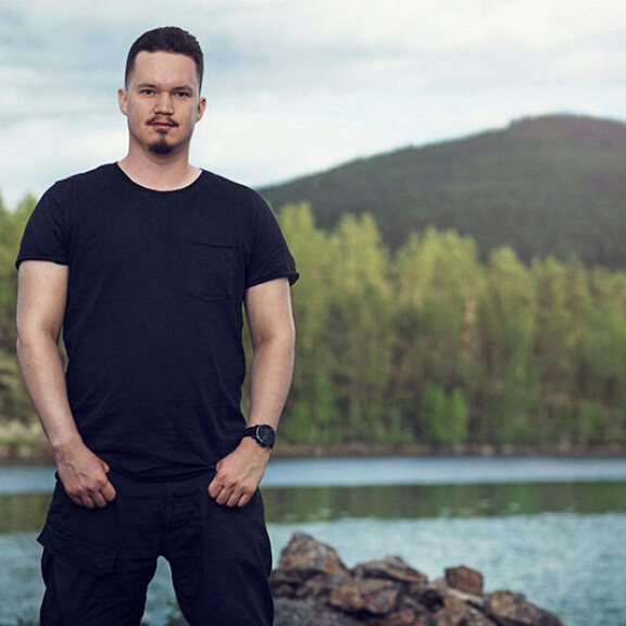Antti Reini juontaa uutta seikkailurealityä – tässä ovat kilpailijat T