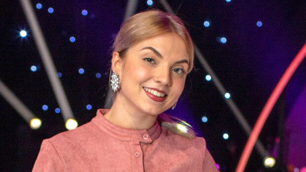 Oho, Veronica Verho aistikkaana harvinaisessa bikinikuvassa - somessa hämmästellään: 'Näytät ihan Janni Hussilta' - katso! Veronica Verho