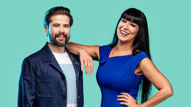 Nelosen radiokanavalta raju päätös: Juontajat jättivät jäähyväiset - kanavalla jatkossa pelkkää musiikkia! 'Ihmettelen näitä päätöksiä!' Helmiradio