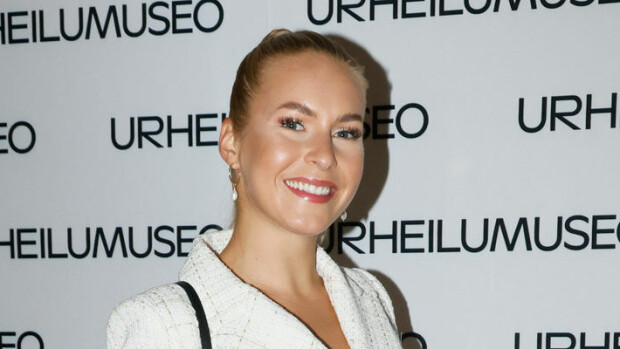 Alina Voronkova yllätettiin toden teolla – juhli pari päivää täysin muiden armoilla: ”Polttareilta tuntuvat synttärit” Alina Voronkova