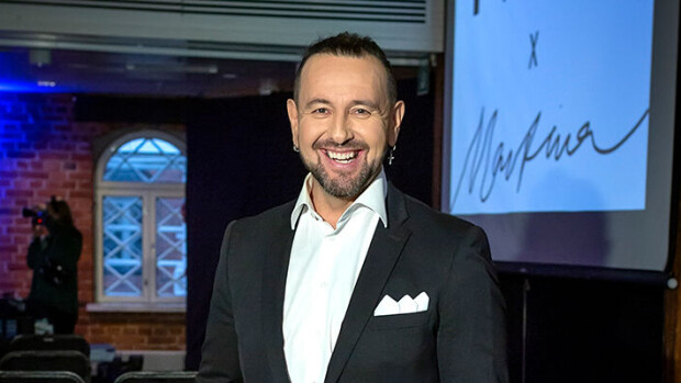 Esko Eerikäinen yllätti uudella tyylillään - sai hurjan suosion! Esko