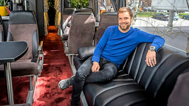 Iskelmätähti Antti Ketonen haastaa Jaajo Linnonmaan?! Monitoimimies paljasti uuden aluevaltauksensa - katso! Antti Ketonen