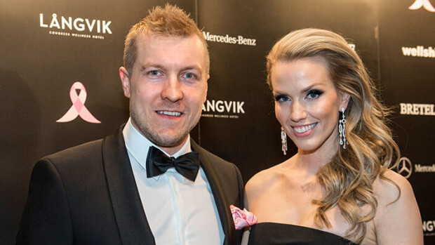 Tämä Piritta Hagmanin upea alastonkuva sai valtavan kommenttiryöpyn - myös Niklas Hagman ilmaisi mielipiteensä! Niklas ja Piritta Hagman
