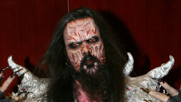 Hirviöyhtye Lordi jekutti julkaisevansa neljä täyspitkää studioalbumia - todellisuus oli toinen: levyjä julkaistaan peräti seitsemän! Mr. Lordi