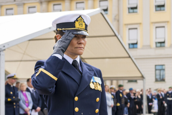 Veteraanipäivää juhlittiin asianmukaisen sotilaallisin menoin.