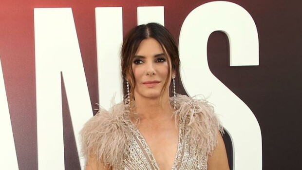 Naapurina Halle Berry! Tässä on yksi Sandra Bullockin huikean kiinteistöportfolion helmistä – kuvat 350 neliön merenrantatalosta Sandra Bullock