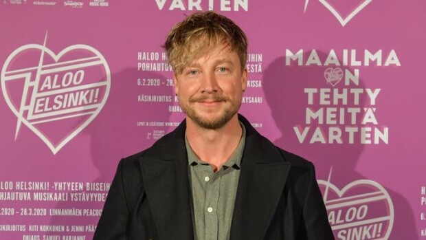 Tuoreet kuvat paljastavat: Samu Haber käynnisti mökkiparatiisissaan rakennusprojektin – kesäksi toinen talo viereen! Samu Haber