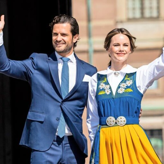 Carl Philipin ja Sofian välillä vallitsee lämmin yhteisymmärrys ja; välittäminen. Carl Philipin ja Sofian välillä vallitsee lämmin yhteisymmärrys ja välittäminen.