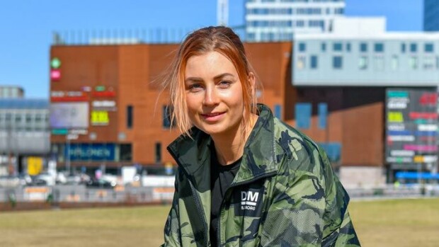 Selviytyjät-tähti Karoliina Tuominen urheilutaustastaan: Kaikki sormeni ovat murtuneet! Karoliina Tuominen