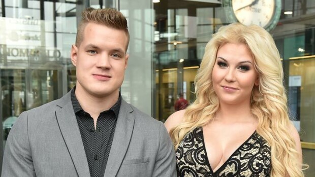 Eronnut Temptation Islandin kohupari Vilma Karjalainen ja Juuso Lehmusvyöry bongattiin yhdessä – kuva! Vilma ja Juuso