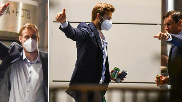 Paparazzikuvat Riiasta! MM-hopealeijonat hoitivat finaalipettymystään kaljalla ja lonkerolla - yksityisbileet hotellikuplassa! Leijonat