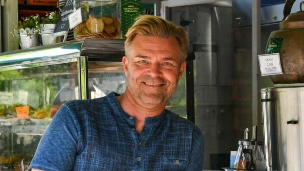 Ressu Redford kommentoi turkulaisvitsejä: Saan itsekin kuittailua! Ressu Redford