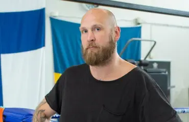 Mitä karpaaseja! Tässä ovat Robert Heleniuksen isä ja veljet