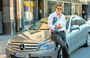 IS: Frederik hurjasteli liikenteessä – sakkosumma loksauttaa leuat!
