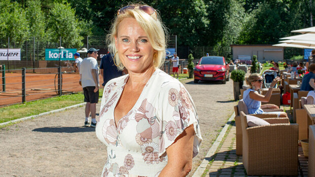 Kuin kaksi marjaa: Sirpa ja Veera Selänne näyttävät hämmästyttävän paljon toisiltaan Sirpa Selänne