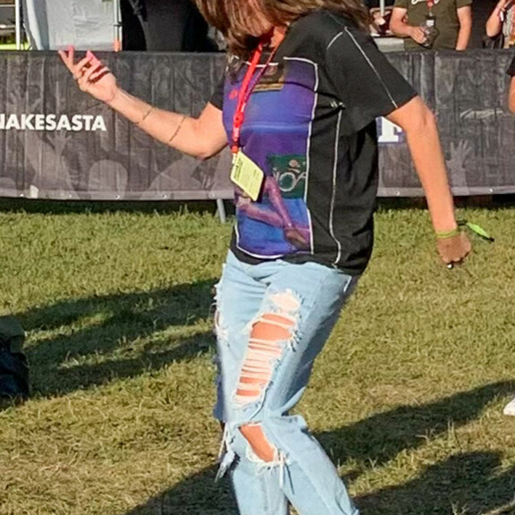 Näin moshaa Anitra! Näin moshaa Anitra!
