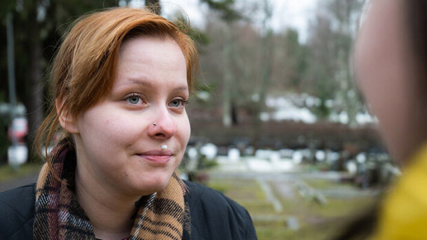 Trauma: Isäpuoli tappoi julmasti kaksoissiskojen äidin – Johanna päätti pitää isäpuoleen yhteyttä taposta huolimatta trauma