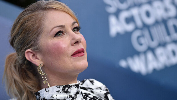 Pulmuset-tähti Christina Applegatella todettiin MS-tauti: 'Tämä on ollut kova tie' Christina Applegate