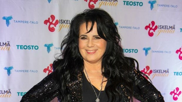 Kaija Koon käytös herätti kummastusta munkkikahvilassa – ison kahvin hinnasta ongelma! Kaija Koo