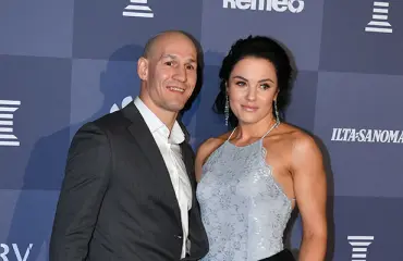 Amin Asikainen ja Nadia-rakas paljastavat Instagramissa: Kaksoset tulossa!