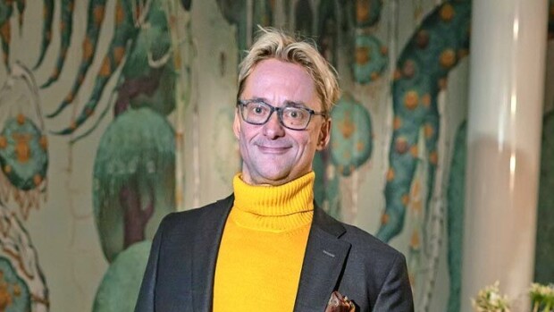 Kaduntallaajat kauhistuivat! Mikael Jungner huristeli pahamaineisella sähköpotkulaudalla – kuva! Mikael Jungner