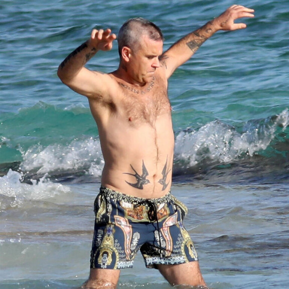 Paparazzi iski: Tältä Robbie Williams näyttää nykyisin! robbie