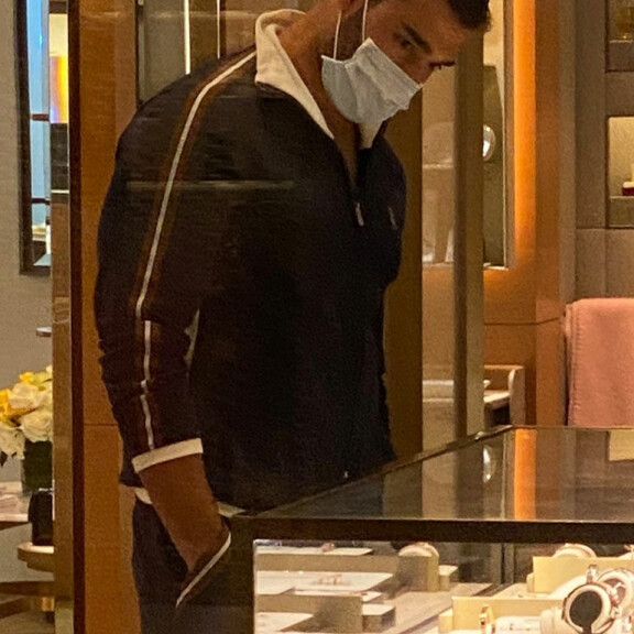 Britney Spears meni kihloihin: 'En voi uskoa tätä!' Sam Asgari